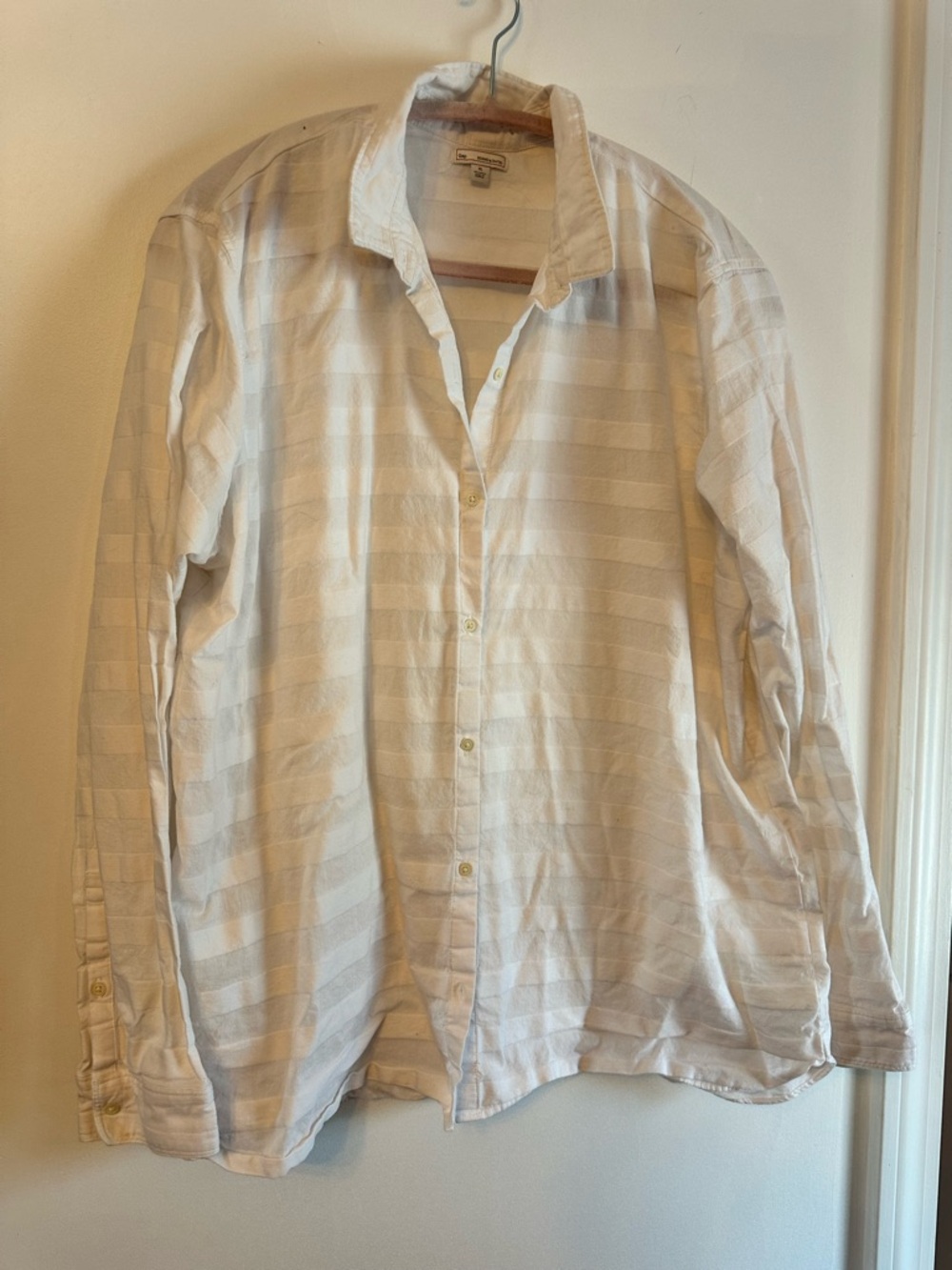 Gap women’s Light Ivory Stripe Button-Up Shirt